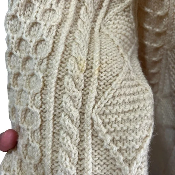 The Limited Women's Cream Cable Knit 100% Wool Fisherman Sweater Cottage Core - Picture 6 of 8